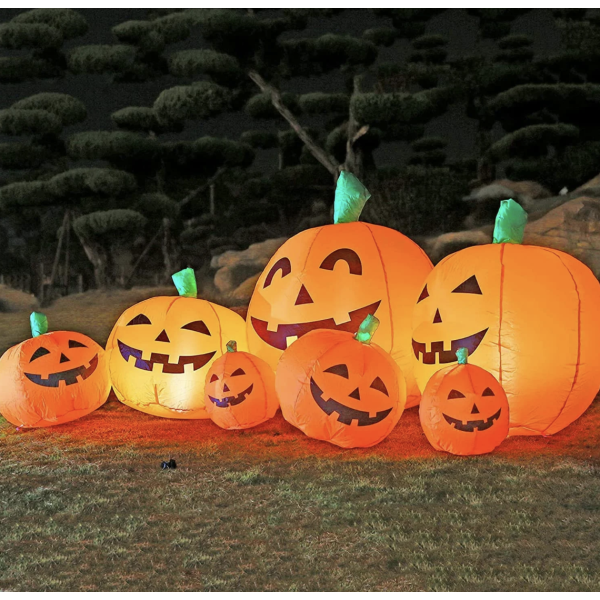 Inflatable pumpkin